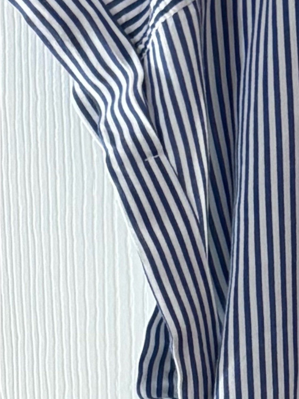 Cosmic Blue Love Blue White Stripe Button Front Blouse XL 100% Rayon Lightweight - Picture 4 of 11